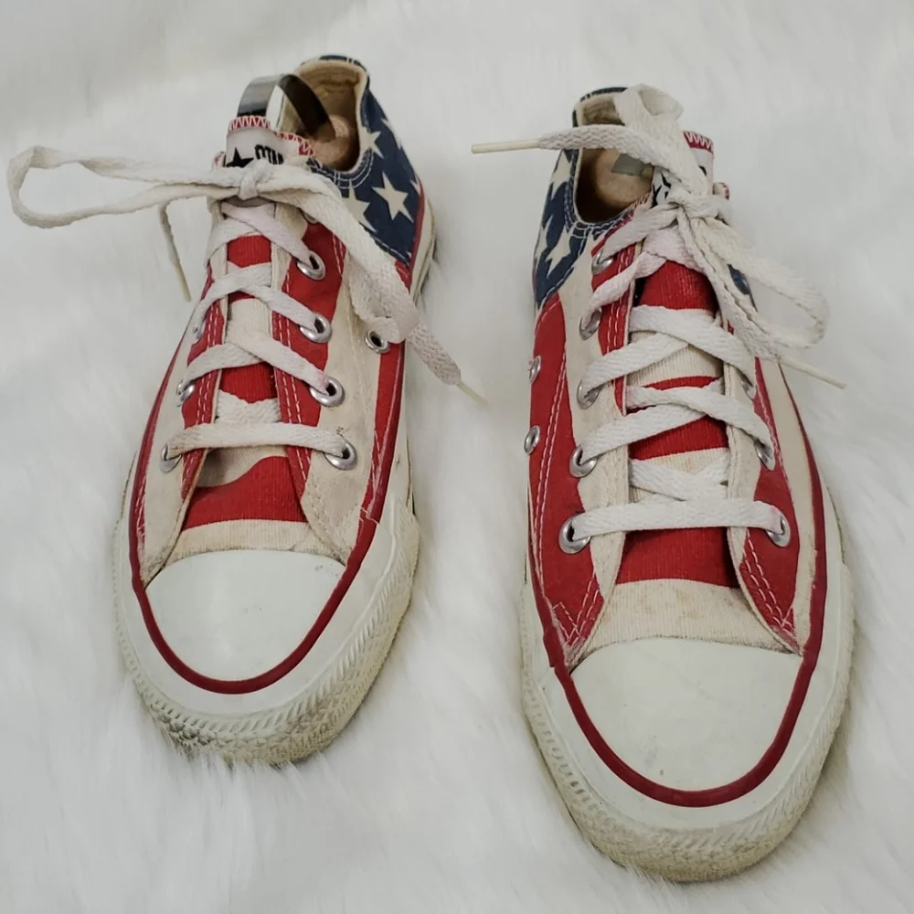 Vintage Converse Chuck Taylor American Flag Patriotic Made USA Kids Size 4